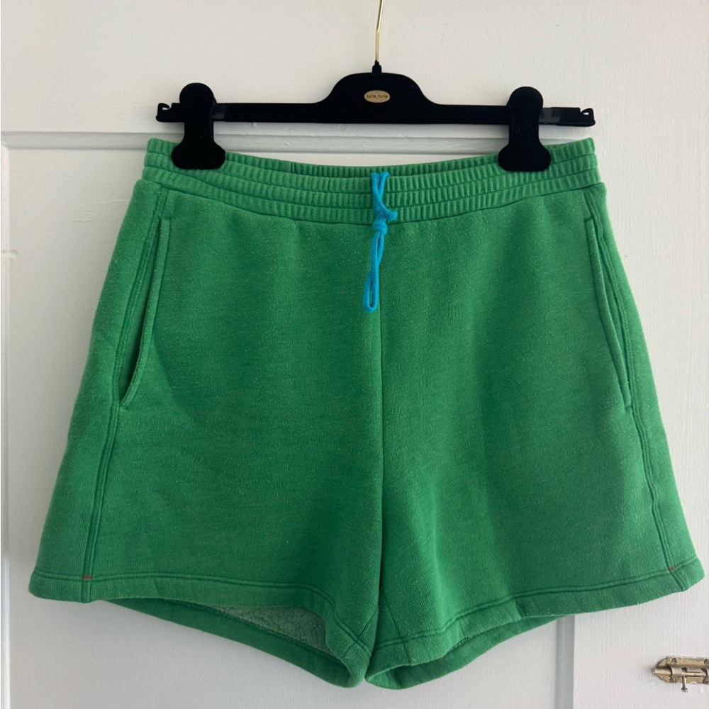 Xirena Shayne sweat short in green leaf - Picture 5 of 6